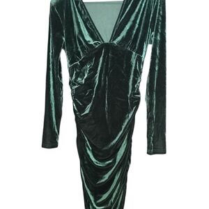 Elegant Green Velvet Dress